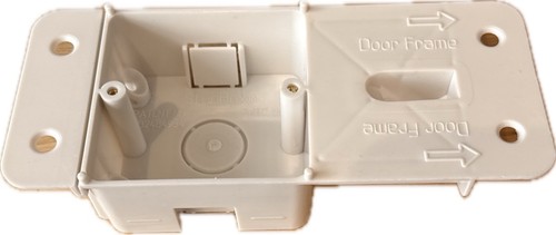 100 click studbox - x,